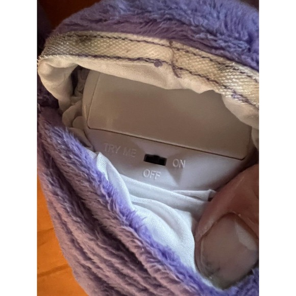 Brightlings Interactive Singing & Talking‎ 15 inch Plush Doll Spin Master Purple - Picture 3 of 4